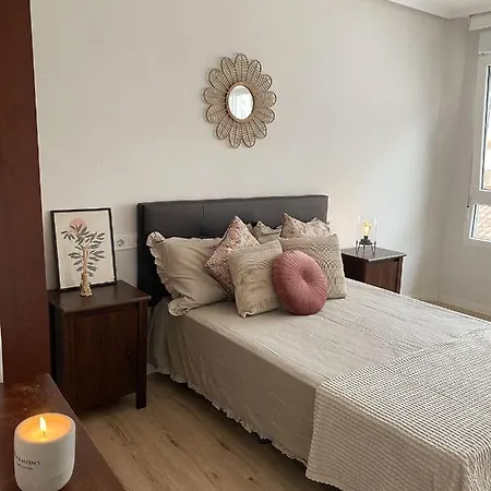 公寓 Bright In The Center Of *