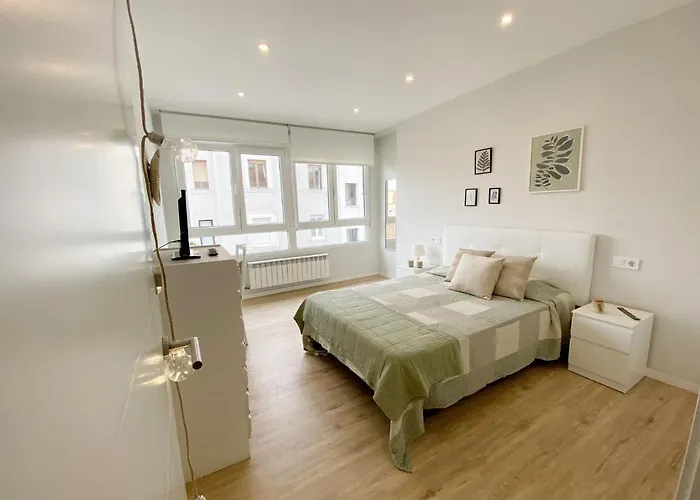 Bright In The Center Of 公寓 桑坦德